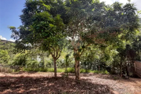Chácara à venda com 2 quartos no Centro, Paraibuna, SP