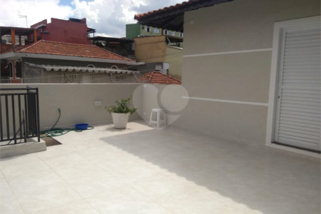 Casa à venda com 3 quartos, sendo 1 suíte,  no condomínio Casa de Rua, São Paulo - SP