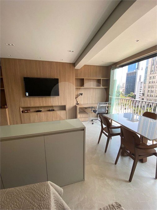 Apartamento à venda ou para alugar com 1 suíte em Itaim Bibi, São Paulo, SP