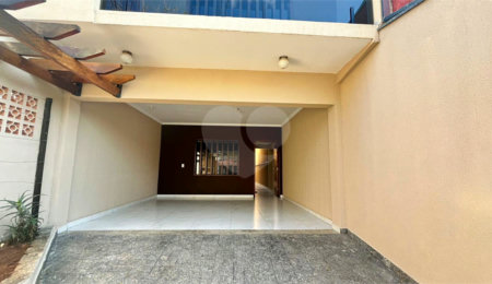 Casa à venda com 3 quartos, sendo 1 suíte,  em Jardim São Lourenzo, Sorocaba, SP