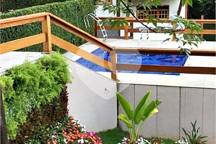 Casa à venda com 7 suítes em Serra da Cantareira, Mairiporã, SP