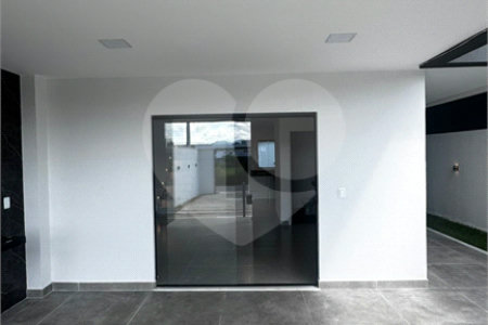 Casa à venda com 3 quartos, sendo 1 suíte, no condomínio Parque Guará, Rio de Janeiro - RJ