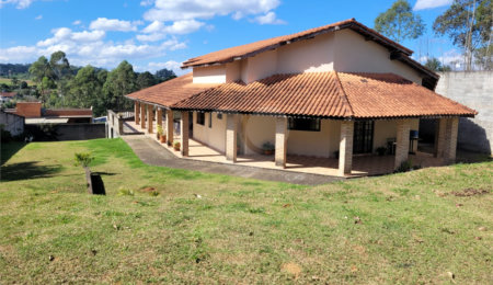 Casa Térrea à venda com 3 quartos, sendo 1 suíte,  em Casablanca, Vargem Grande Paulista, SP