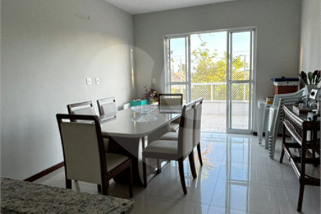 Casa em condomínio à venda com 4 quartos, sendo 2 suítes, em Palmeiras, Cabo Frio, RJ