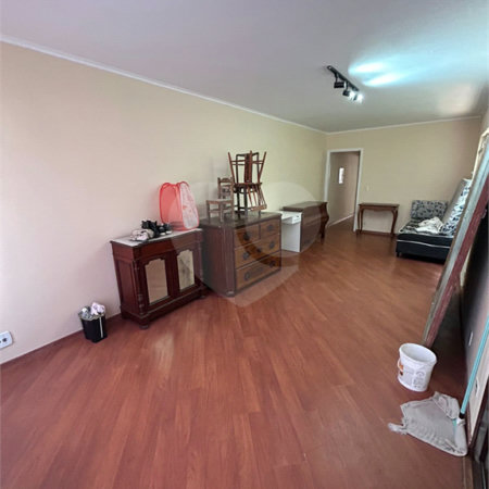 Sobrado em São Paulo com 140m², 4 dormitórios e 2 vagas de garagem