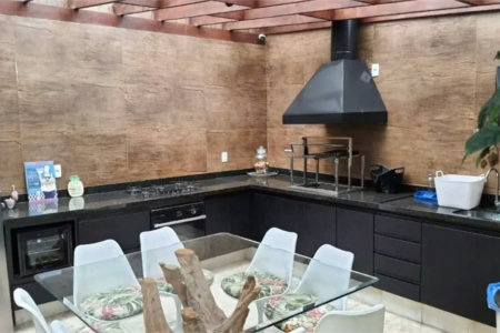 Casa à venda com 3 suítes no condomínio Metropolitan, São Paulo - SP