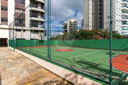 Apartamento à venda com 4 quartos, sendo 3 suítes, em Vila Andrade, São Paulo, SP