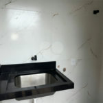 Casa à venda com 3 quartos, sendo 1 suíte, no condomínio Horto Florestal Villagio, Sorocaba - SP