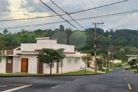 Terreno à venda no condomínio Villagio Di Verona, Vinhedo - SP