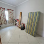 Casa à venda com 4 quartos, sendo 1 suíte, no condomínio Monte Líbano, Rio de Janeiro - RJ