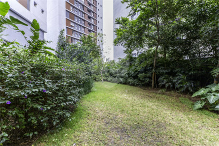 Apartamento à venda com 3 suítes em Jardim das Bandeiras, São Paulo, SP