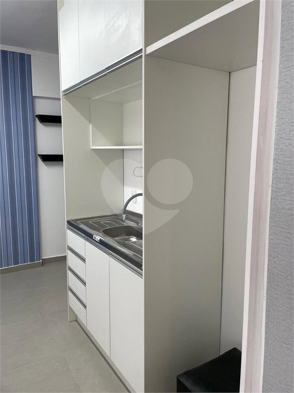 Sala à venda ou para alugar com 1 quarto em Cerqueira César, São Paulo, SP