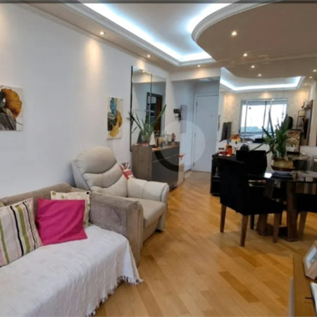 Apartamento à venda com 3 quartos, sendo 1 suíte,  em Vila Gomes Cardim, São Paulo, SP