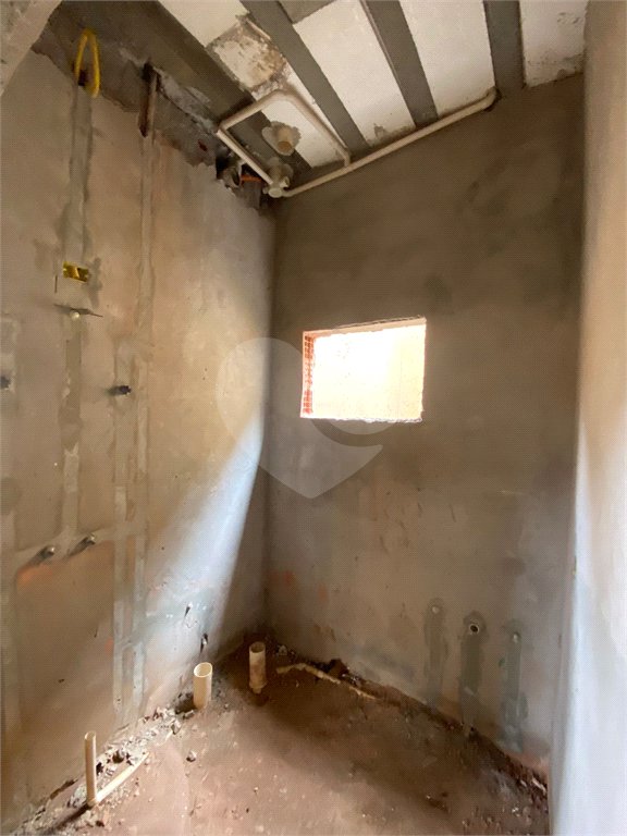 Casa térrea na Vila São José.
