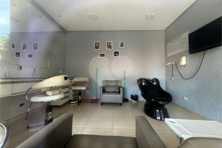 Apartamento à venda ou para alugar com 2 quartos, sendo 1 suíte, em Parque Bela Vista, Votorantim, SP