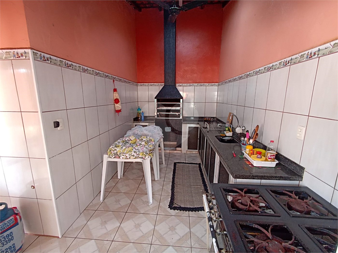 Casa à venda com 3 quartos, sendo 1 suíte, em Vila Rosa, Itapetininga, SP