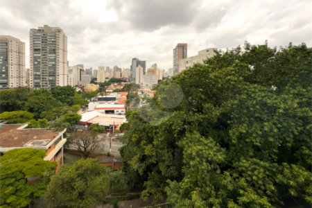 Apartamento à venda com 2 quartos, sendo 1 suíte, em Chácara Santo Antônio (zona Sul), São Paulo, SP