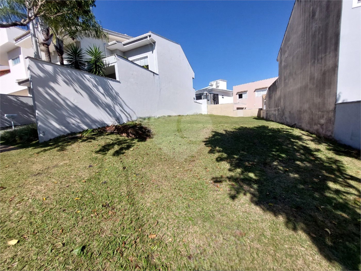 Terreno à venda no condomínio Saint Clair, Sorocaba - SP
