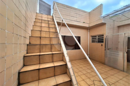 Sobrado à venda com 3 quartos, sendo 1 suíte, em Planalto Paulista, São Paulo, SP
