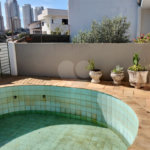Casa de Vila à venda com 4 suítes em Jardim Londrina, São Paulo, SP