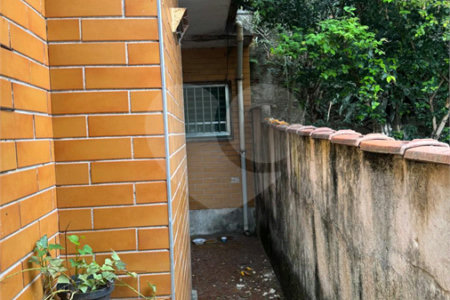 Terreno à venda com 4 quartos em Jardim Odete, São Paulo, SP