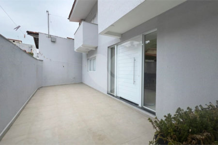 Casa à venda com 3 quartos, sendo 1 suíte,  no condomínio Jardim das Flores, Sorocaba - SP