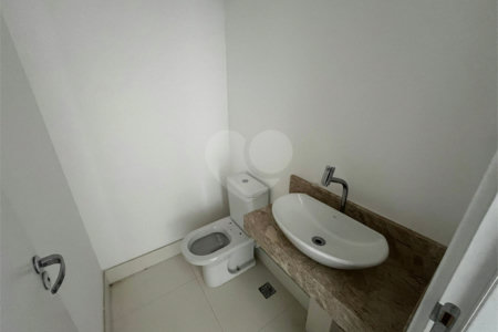 Apartamento à venda com 3 suítes no Centro, Itapetininga, SP
