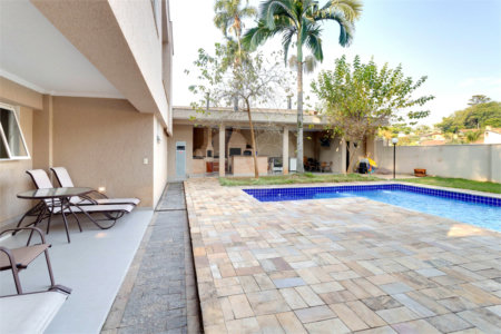 Casa à venda com 5 suítes em Jardim Marajoara, São Paulo, SP