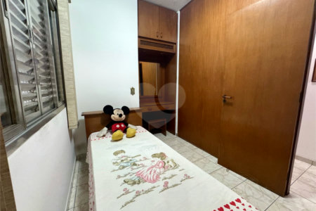 Sobrado à venda com 3 quartos em Jardim Aricanduva, São Paulo, SP