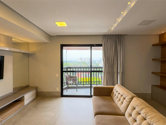 Apartamento à venda com 3 quartos, sendo 1 suíte,  em Chácara Santo Antônio, São Paulo, SP