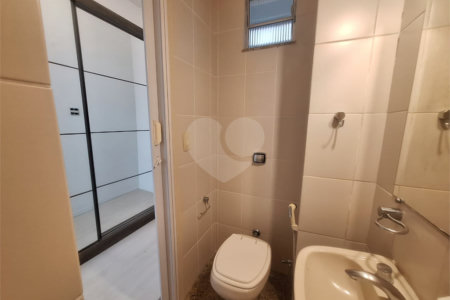 Apartamento à venda com 2 quartos, sendo 1 suíte,  em Tijuca, Rio de Janeiro, RJ