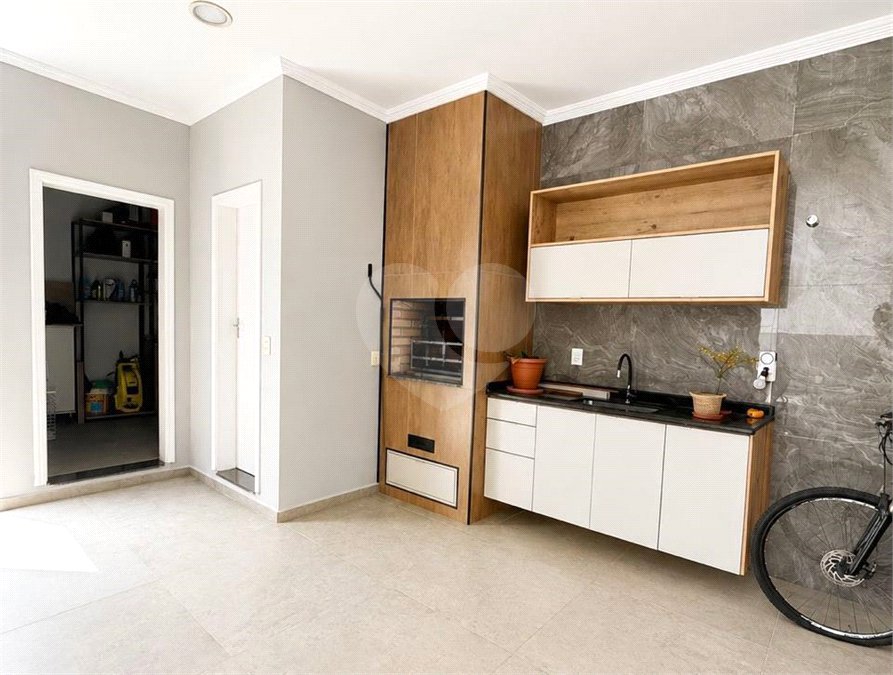 Casa à venda com 4 suítes no condomínio Tivoli, Sorocaba - SP