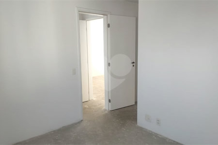 Apartamento à venda com 3 suítes em Jardim Zaira, Guarulhos, SP