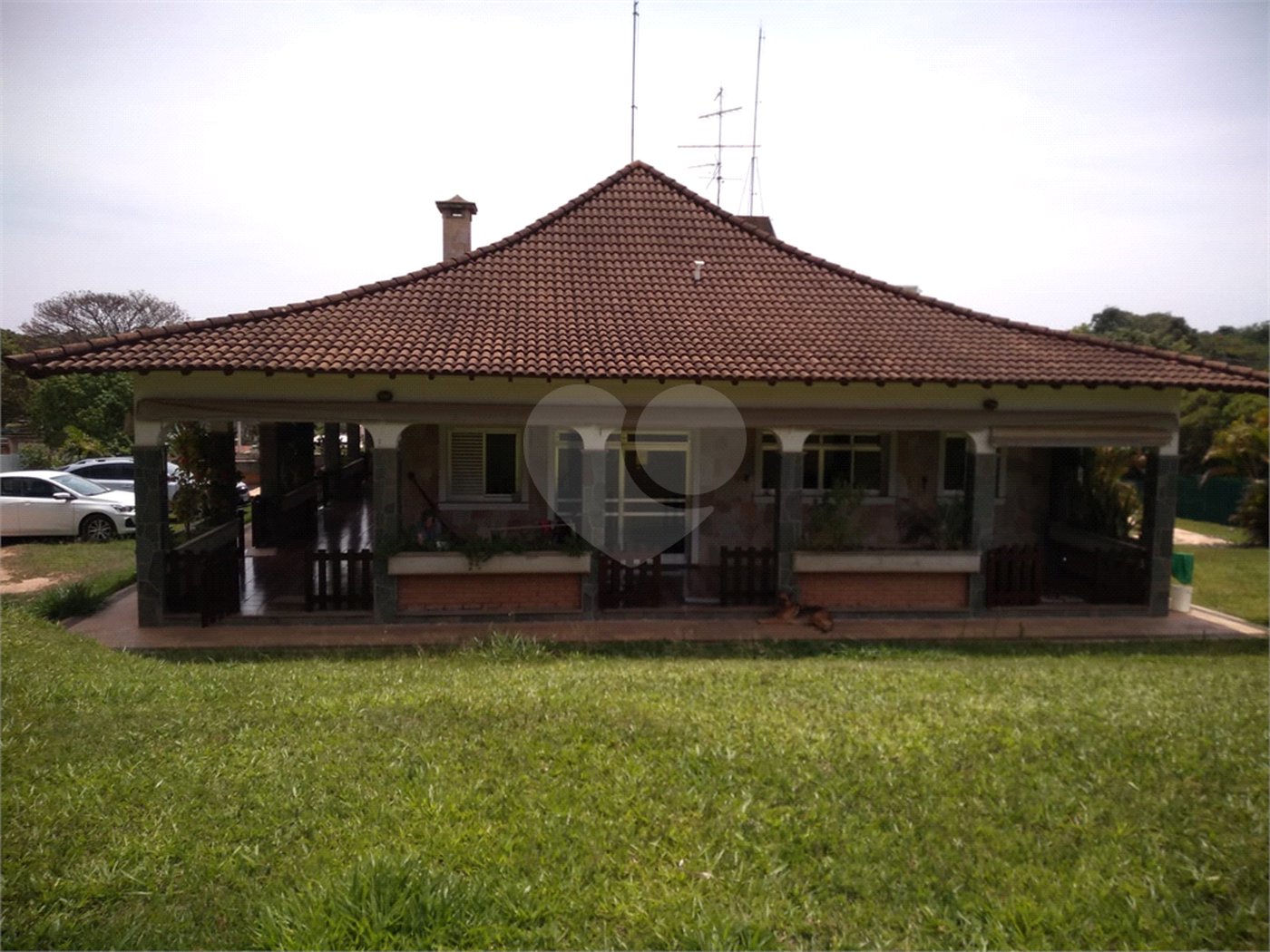 Chácara à venda com 5 quartos, sendo 3 suítes, em Chácaras São Bento, Valinhos, SP