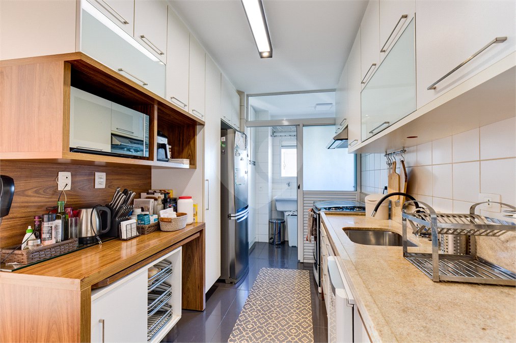 Apartamento à venda com 3 quartos, sendo 2 suítes,  em Jardim Marajoara, São Paulo, SP