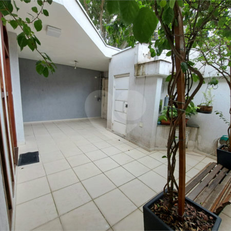 Sobrado à venda com 4 quartos, sendo 1 suíte, em Planalto Paulista, São Paulo, SP