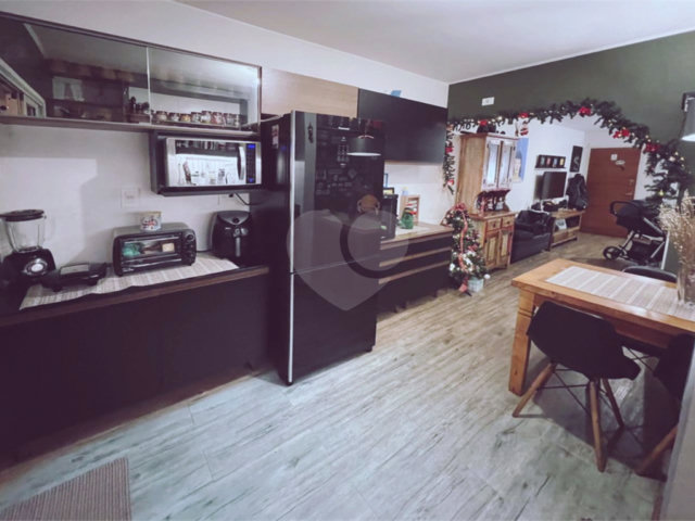 Sobrado à venda com 2 quartos em Tremembé, São Paulo, SP