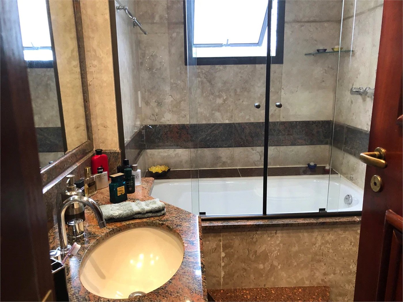 Apartamento à venda com 3 suítes em Vila Andrade, São Paulo, SP