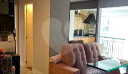 Apartamento à venda com 2 quartos, sendo 1 suíte,  em Jardim Flor da Montanha, Guarulhos, SP