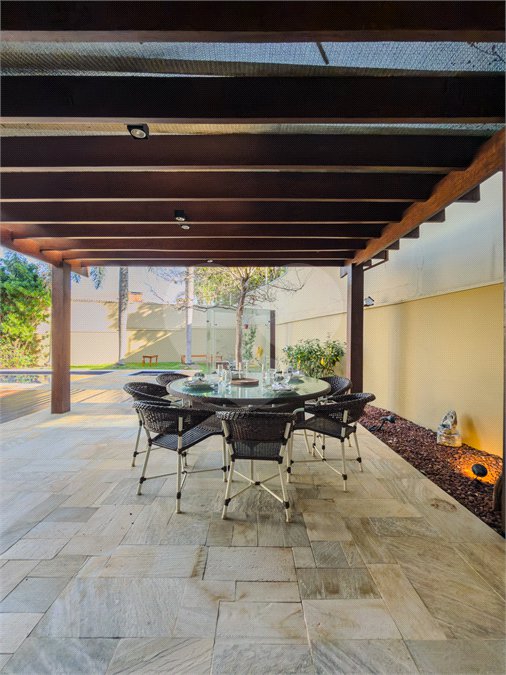 Casa à venda com 4 suítes no condomínio Villa Borghese, Indaiatuba - SP