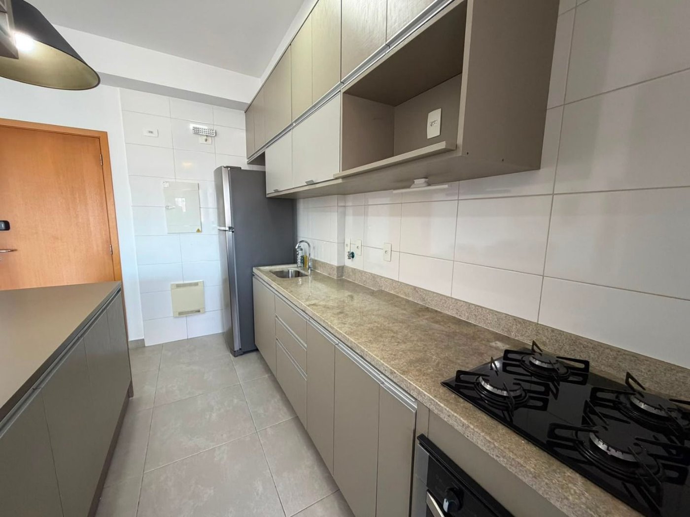 Apartamento com 2 dormitórios à venda, 72 m² por R$ 1.350.000,00 - Gonzaga - Santos/SP