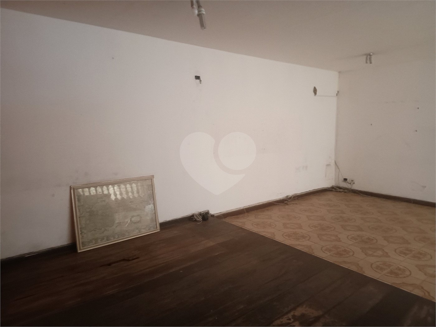 Casa Térrea à venda com 3 quartos, sendo 1 suíte,  em Campininha, São Paulo, SP
