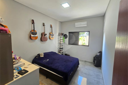 Casa à venda com 3 quartos, sendo 1 suíte, em Residencial Lago dos Ipês, Itapetininga, SP