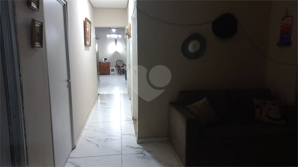 Chácara à venda com 4 quartos, sendo 1 suíte,  em Loteamento Quinta da Mata, Ibiúna, SP