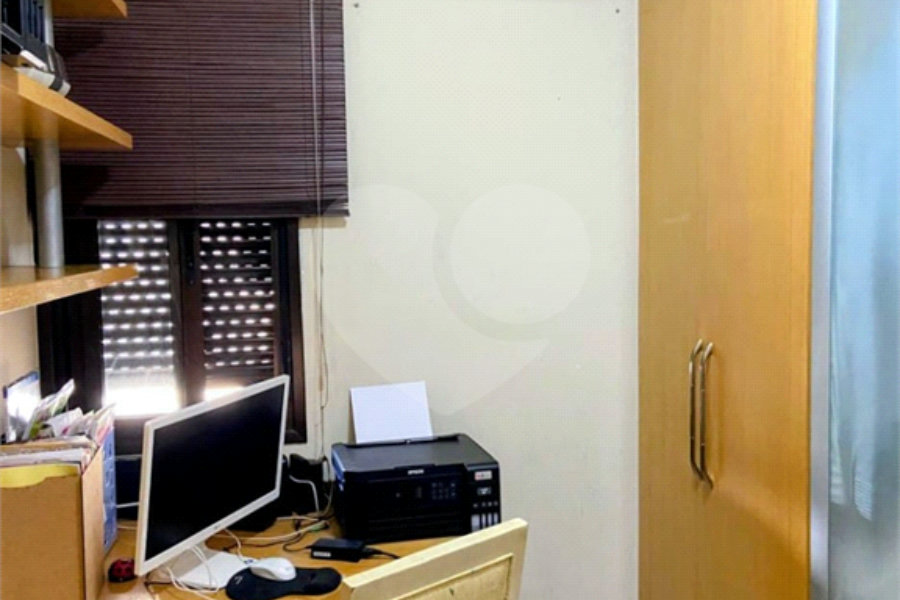 Apartamento à venda com 3 quartos, sendo 1 suíte, em Jardim Leonor Mendes de Barros, São Paulo, SP