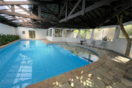 Casa para alugar com 3 quartos, sendo 1 suíte, no condomínio Res Villeneuve, São Paulo - SP