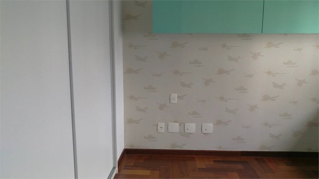Apartamento à venda com 4 suítes em Vila Suzana, São Paulo, SP