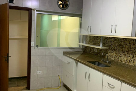 Casa à venda com 3 quartos, sendo 1 suíte, em Parque Santa Rosa, Suzano, SP