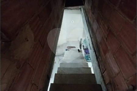 Casa à venda com 4 quartos, sendo 1 suíte, no condomínio Gramado do Mendanha, Rio de Janeiro - RJ