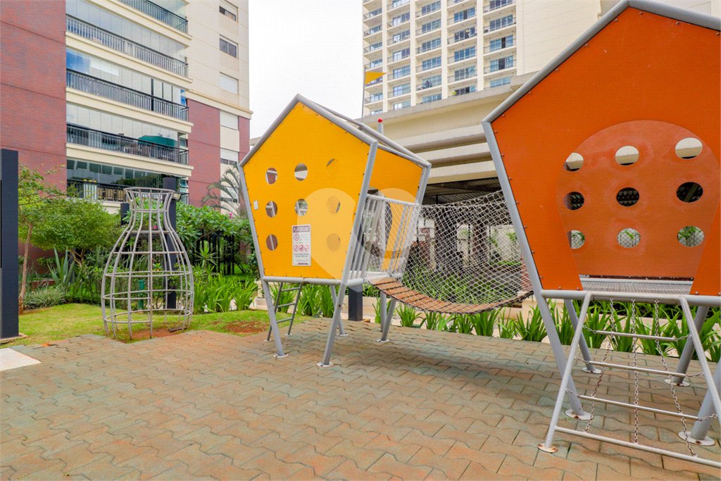 Apartamento à venda com 3 quartos, sendo 1 suíte, em Barra Funda, São Paulo, SP